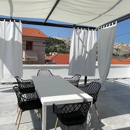 Appartement Maja *