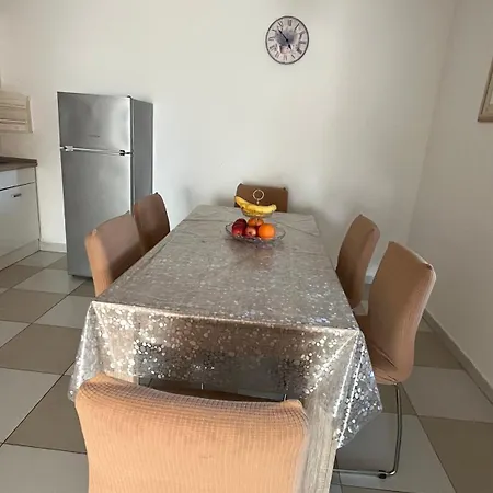 Appartement Maja *
