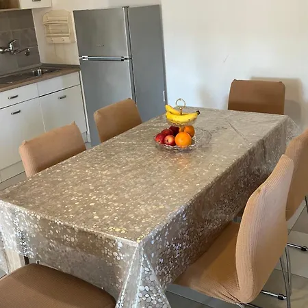 Appartement Maja Lopar