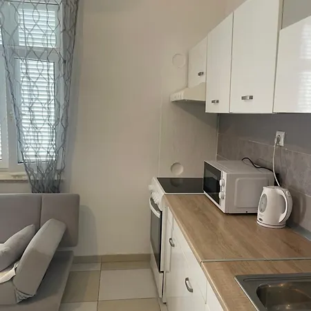 Apartment Maja