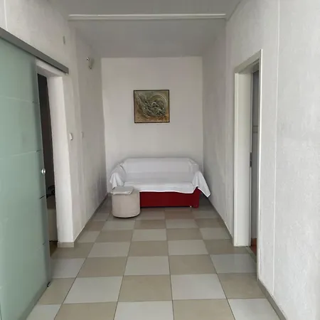 Maja Apartment