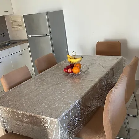 Maja Appartamento *